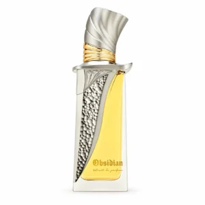 Frasco de Obsidian de French Avenue sobre fondo blanco