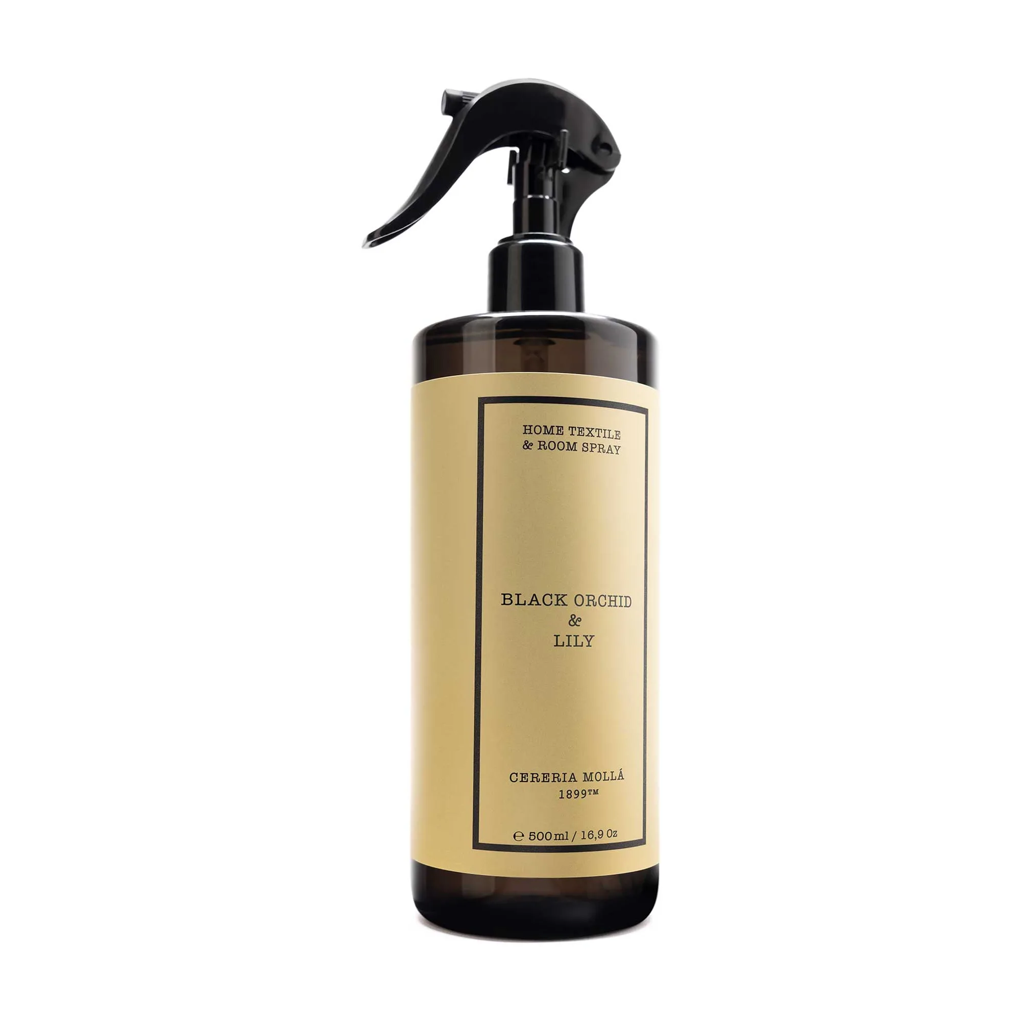 Botella de 500 ml del spray Black Orchid & Lily de Cerería Mollá vista de frente, con la etiqueta beige