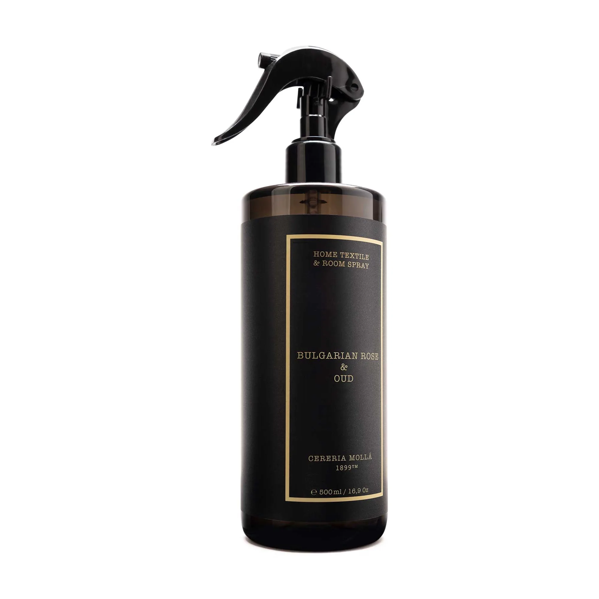 Botella de 500 ml del spray Bulgarian Rose & Oud de Cerería Mollá vista de frente, con la etiqueta negra