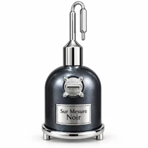 Sur Mesure Noir de Lattafa, frasco de eau de parfum de 100 ml en forma de campana gris oscuro con detalles plateados